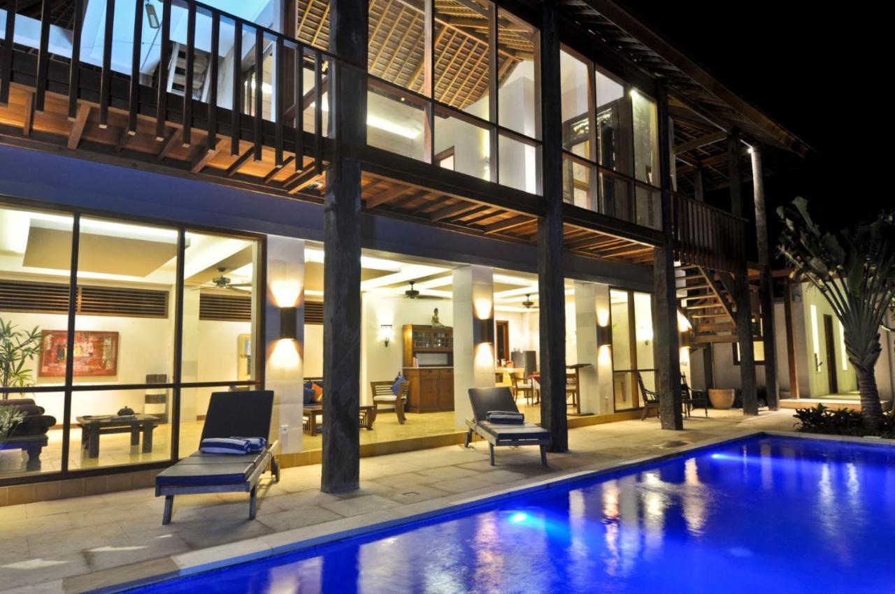Villa Rumah Isah จันดีดาซา ภายนอก รูปภาพ