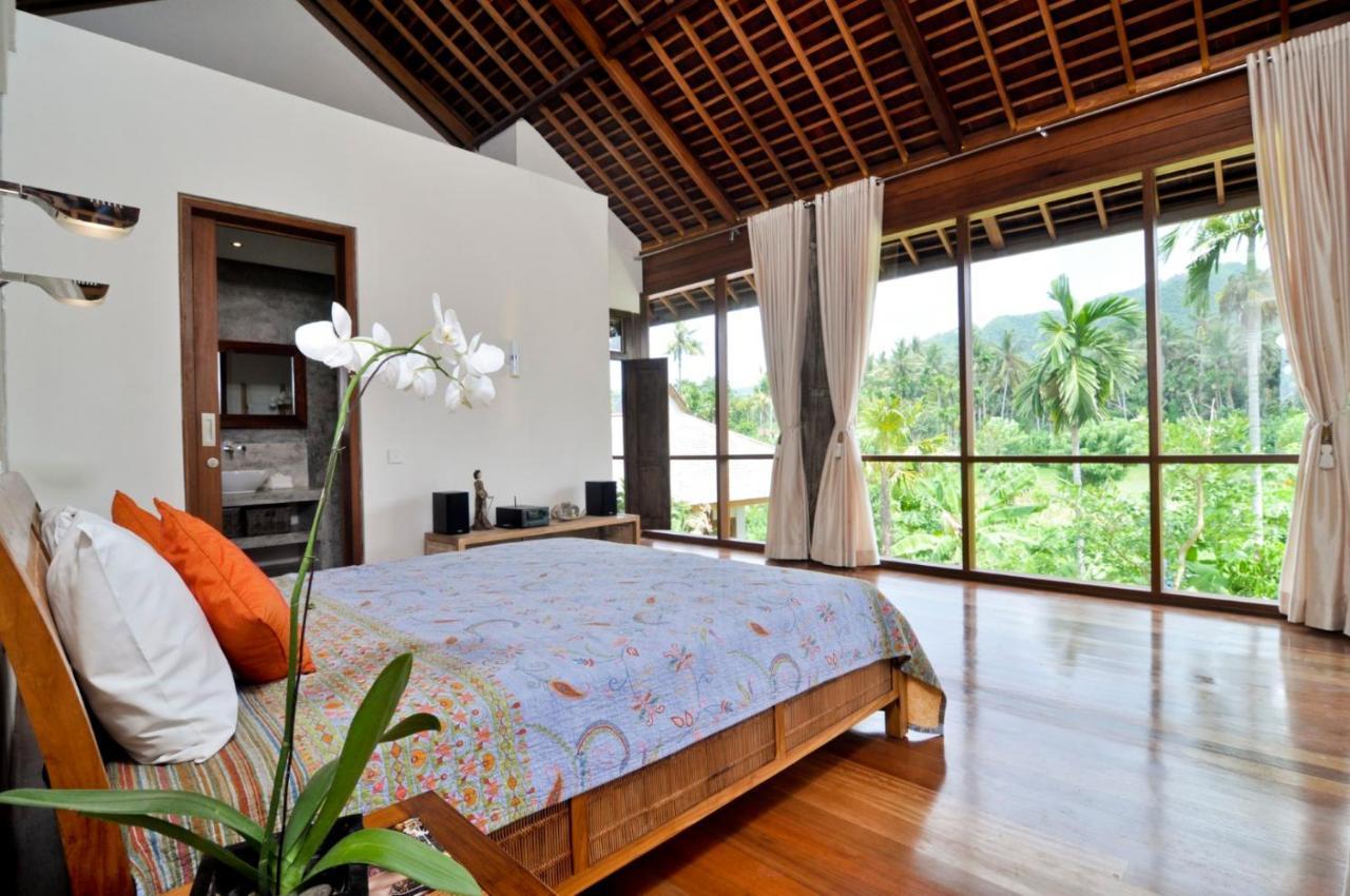 Villa Rumah Isah จันดีดาซา ภายนอก รูปภาพ