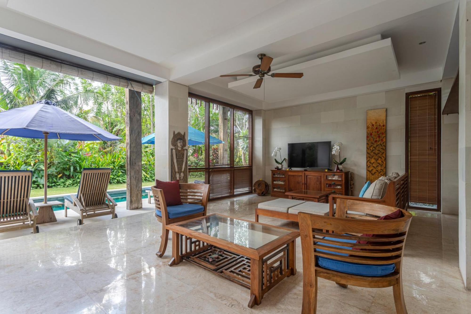 Villa Rumah Isah จันดีดาซา ภายนอก รูปภาพ